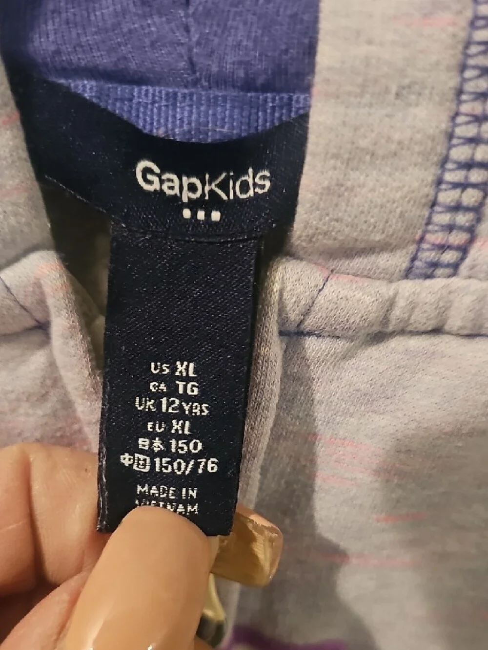 GAP Kids Light Lavender Zip Hoodie with Purple Stitching Size Xlarge